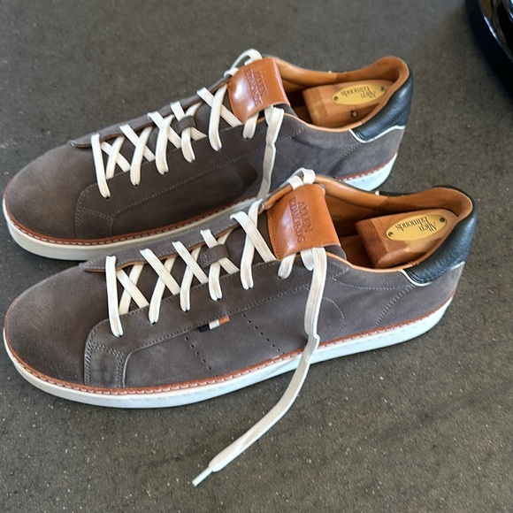 Allen Edmonds Port Washington 1922 Men's Suade Casual Shoes - Picture 2 of 9